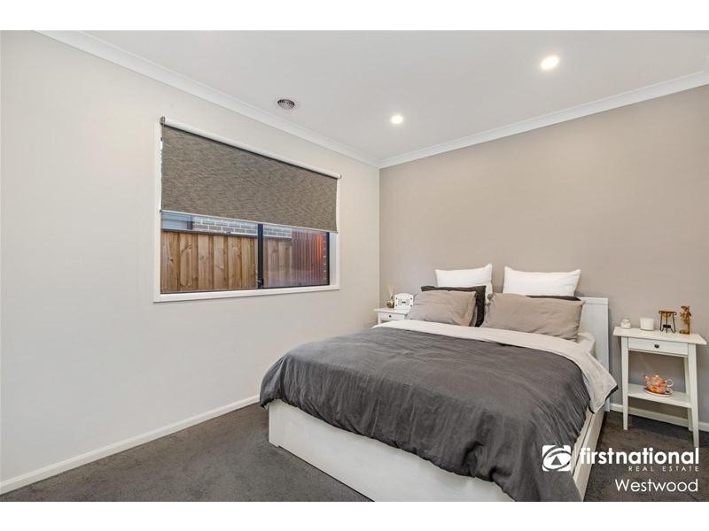 49 Keira Circuit, Werribee VIC 3030