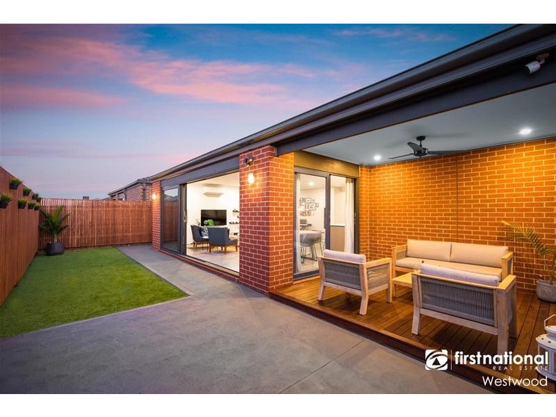 49 Keira Circuit, Werribee VIC 3030