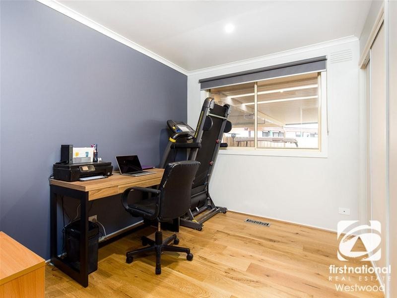 6 Giles Court, Werribee VIC 3030