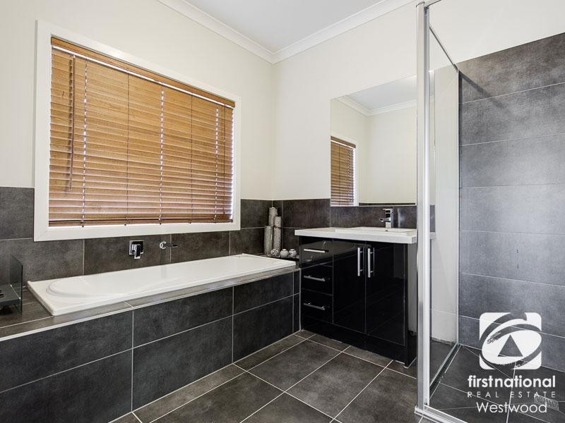 48 Alsace Avenue, Hoppers Crossing VIC 3029