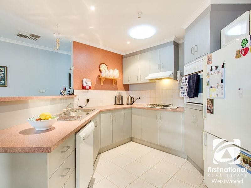 10 Dalvista Court, Werribee VIC 3030