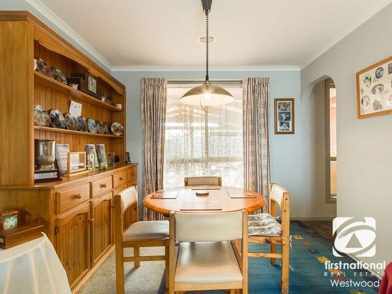 10 Dalvista Court, Werribee VIC 3030