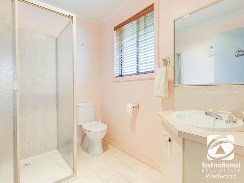 10 Dalvista Court, Werribee VIC 3030