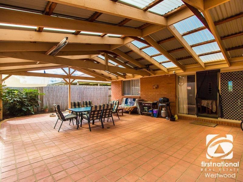 10 Dalvista Court, Werribee VIC 3030