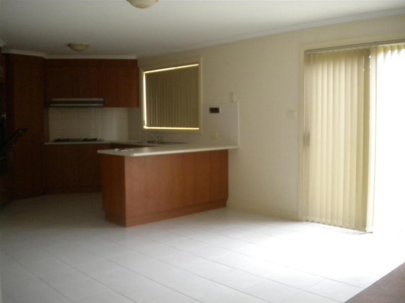 6/10 Latham Street, Werribee VIC 3030