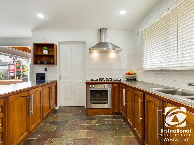 7 Karoola Court, Hoppers Crossing VIC 3029