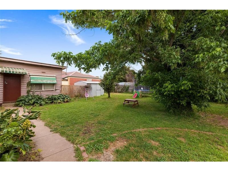 23 Wattle Avenue, Werribee VIC 3030