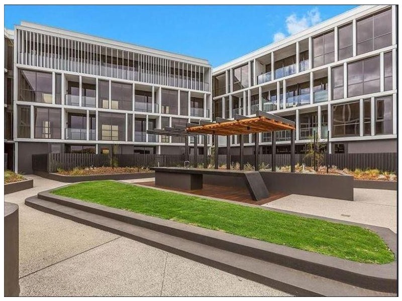 311/33 Quay Boulevard, Werribee South VIC 3030