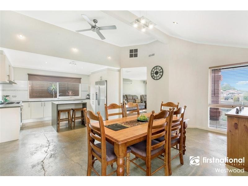 4 Tasman Place, Wyndham Vale VIC 3024