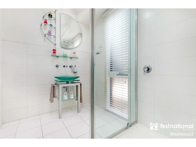 4 Tasman Place, Wyndham Vale VIC 3024