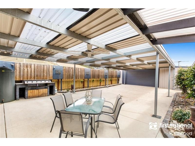 4 Tasman Place, Wyndham Vale VIC 3024