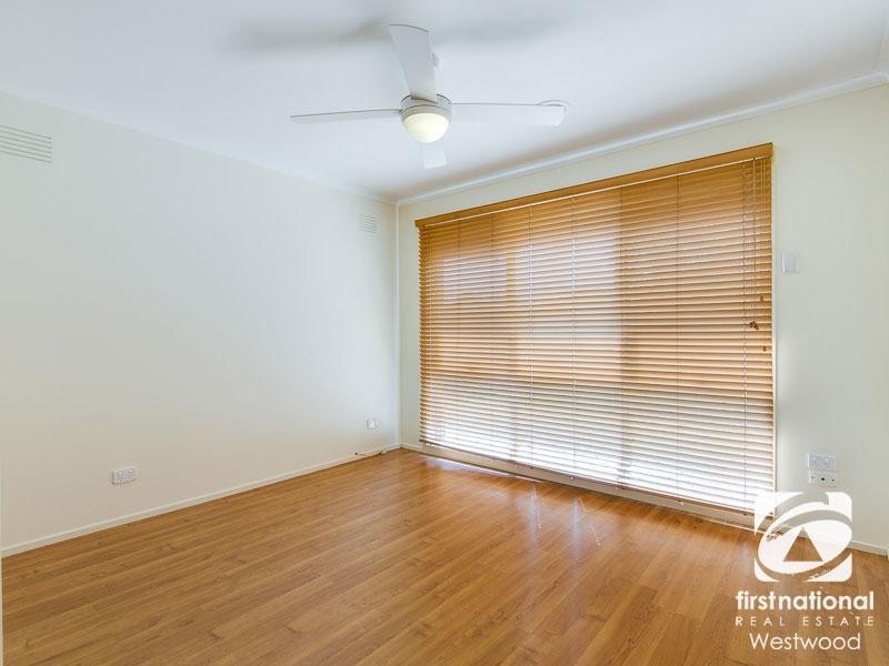 4 Albatross Avenue, Werribee VIC 3030