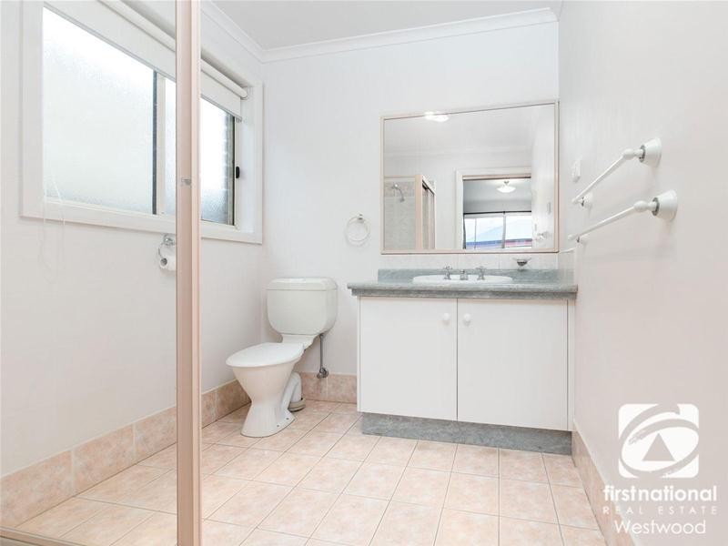 17 Perch Close, Werribee South VIC 3030