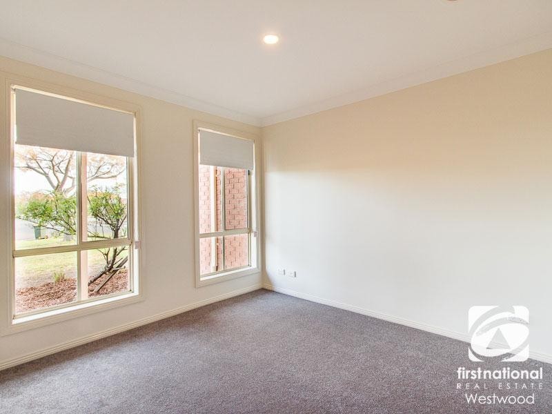 7 Amethyst Place, Werribee VIC 3030