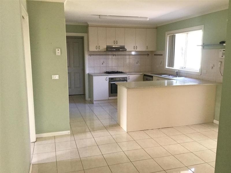 10 Harrier Street, Werribee VIC 3030