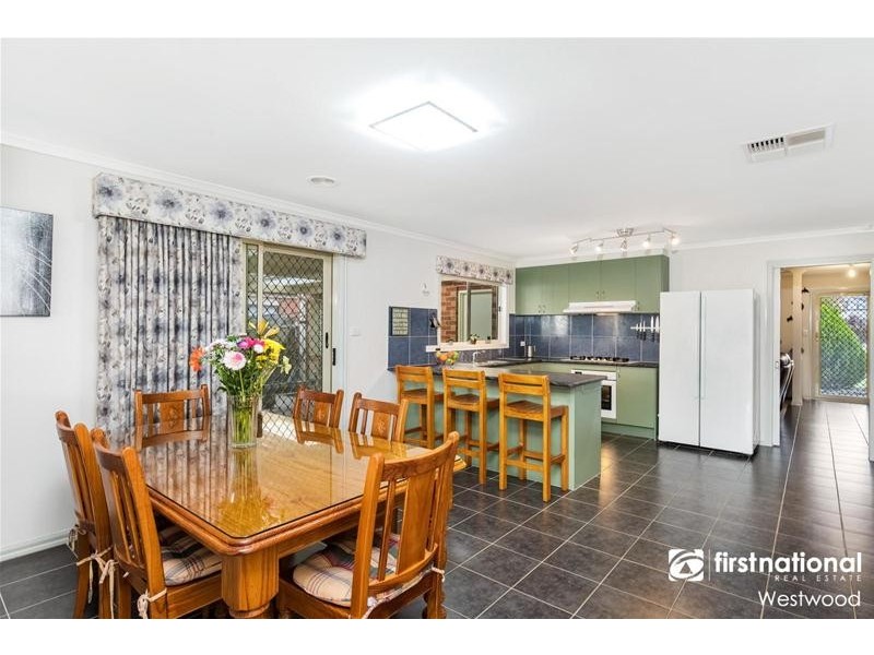 7 Persimmon  Place, Werribee VIC 3030