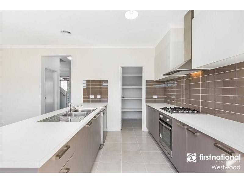 5 Rumen Street, Wyndham Vale VIC 3024