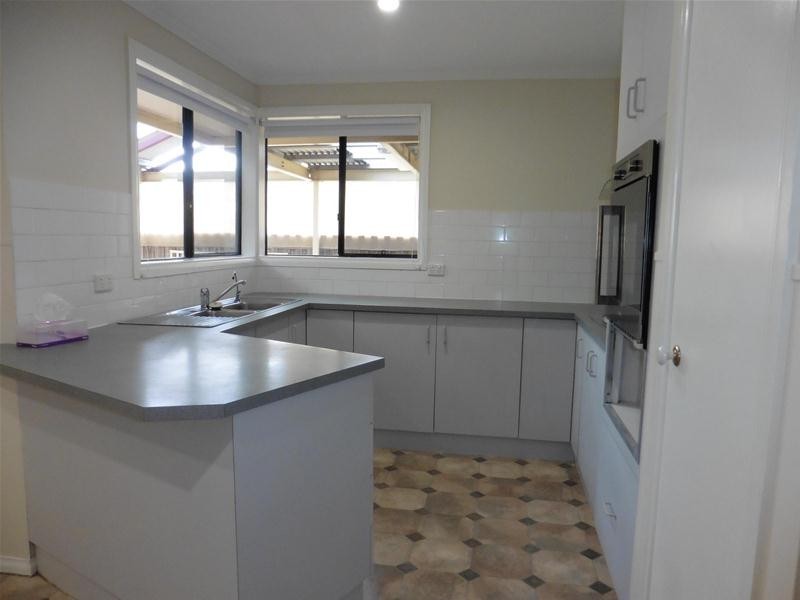 12 Eileen Court, Werribee VIC 3030