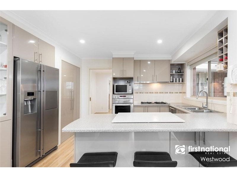 3 Gentzen Drive, Wyndham Vale VIC 3024