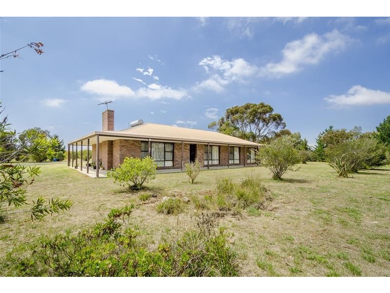 60 Hughes Road, Little River VIC 3211