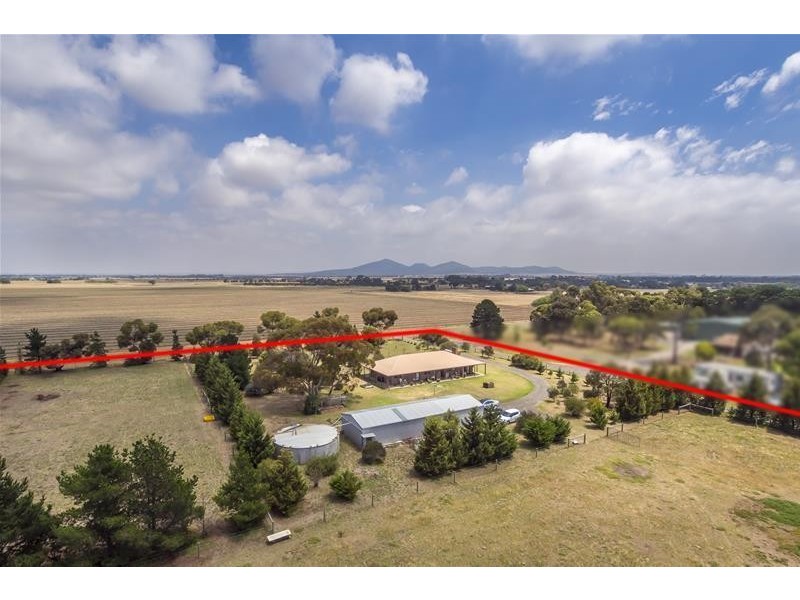 60 Hughes Road, Little River VIC 3211