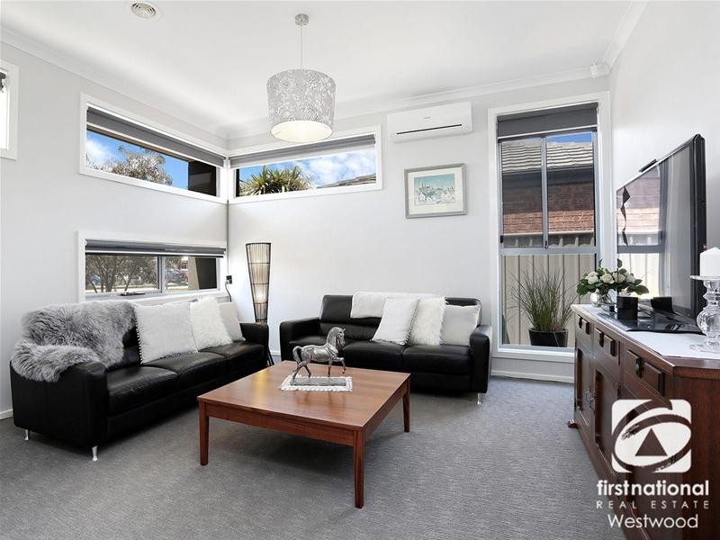 53 Minindee Road, Wyndham Vale VIC 3024