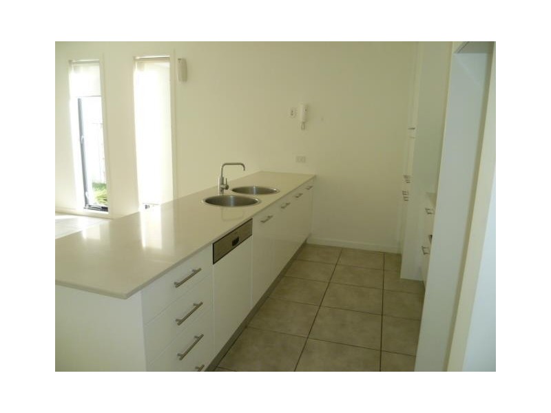 98 Signature Boulevard, Point Cook VIC 3030