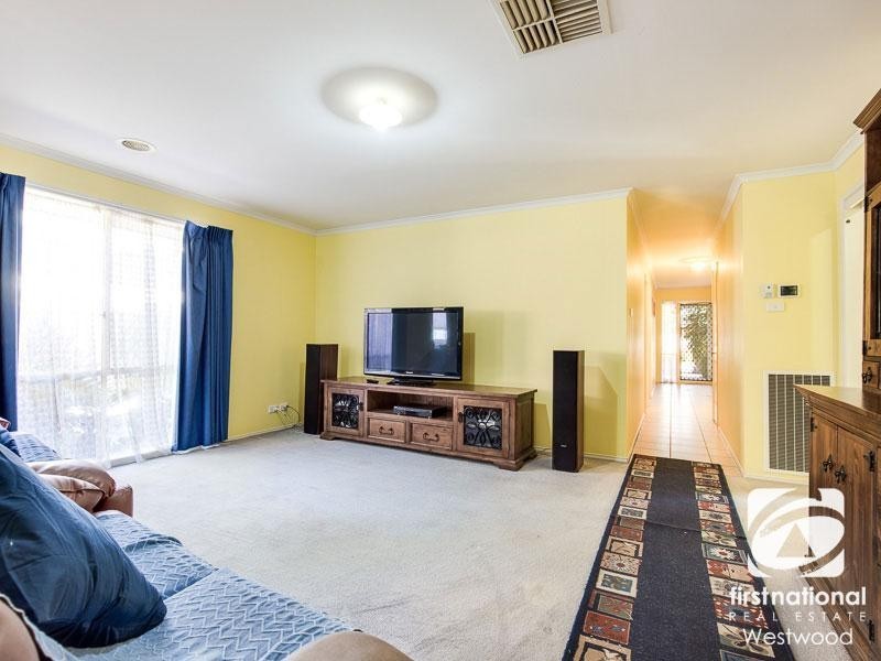 69 Harmony Drive, Tarneit VIC 3029