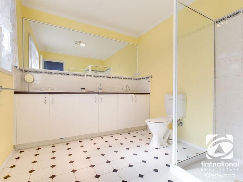 69 Harmony Drive, Tarneit VIC 3029