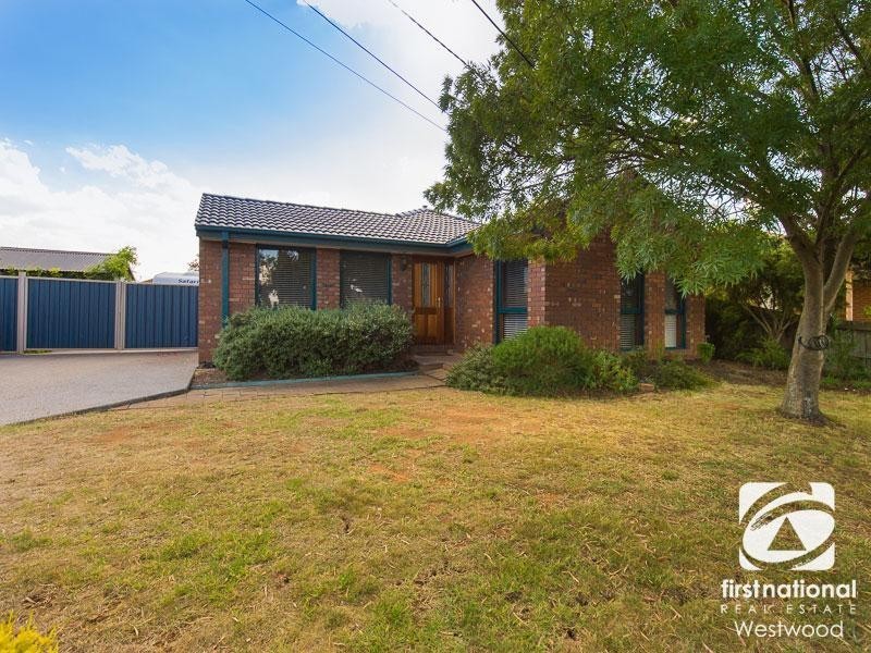 18 Banksia Crescent, Hoppers Crossing VIC 3029