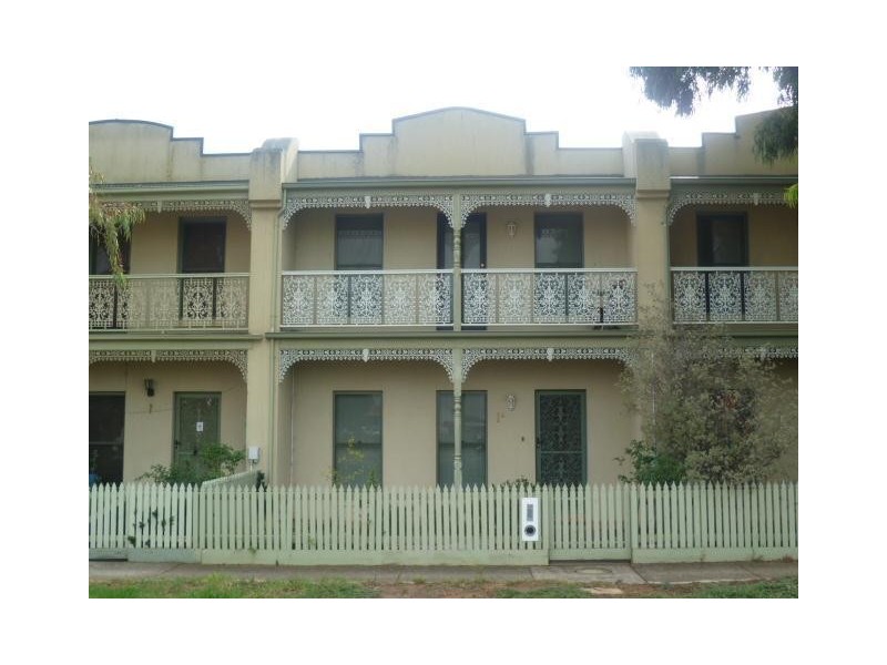 1A Carly Terrace, Werribee VIC 3030