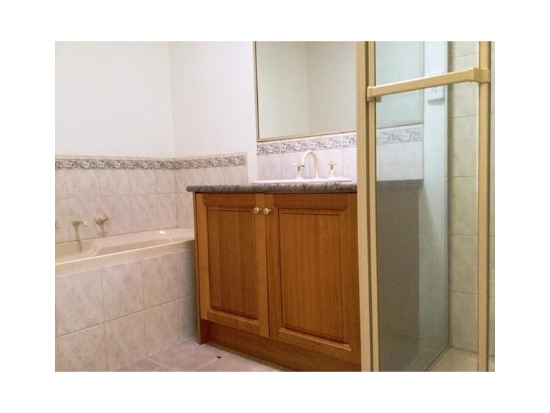 1A Carly Terrace, Werribee VIC 3030