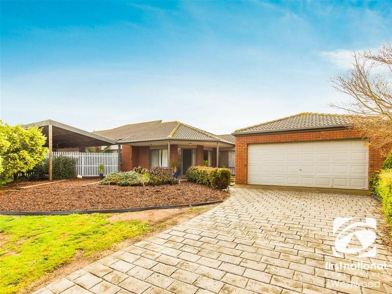 10 Coulton Court, Werribee VIC 3030