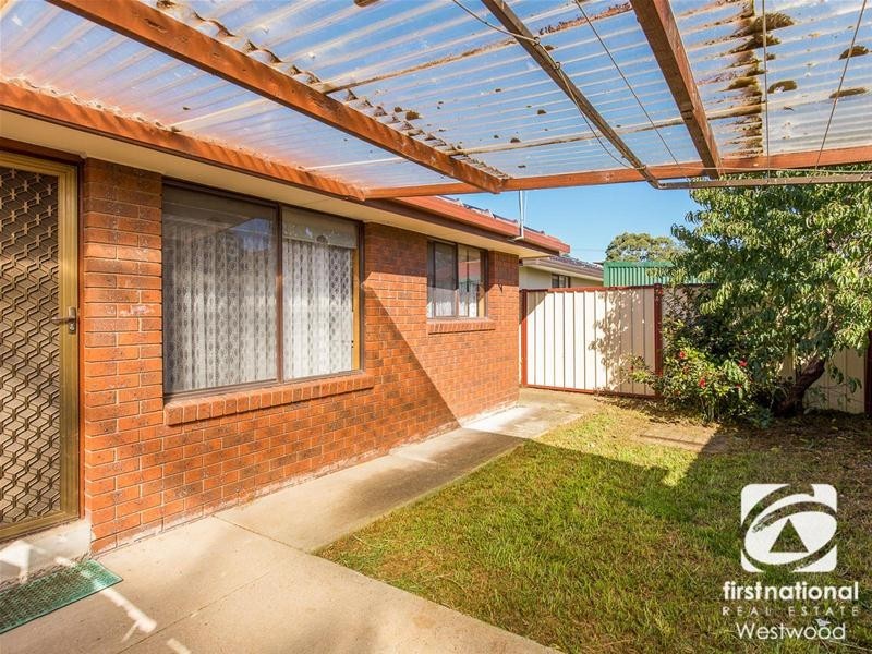 1 & 2/20 Branton Road, Hoppers Crossing VIC 3029