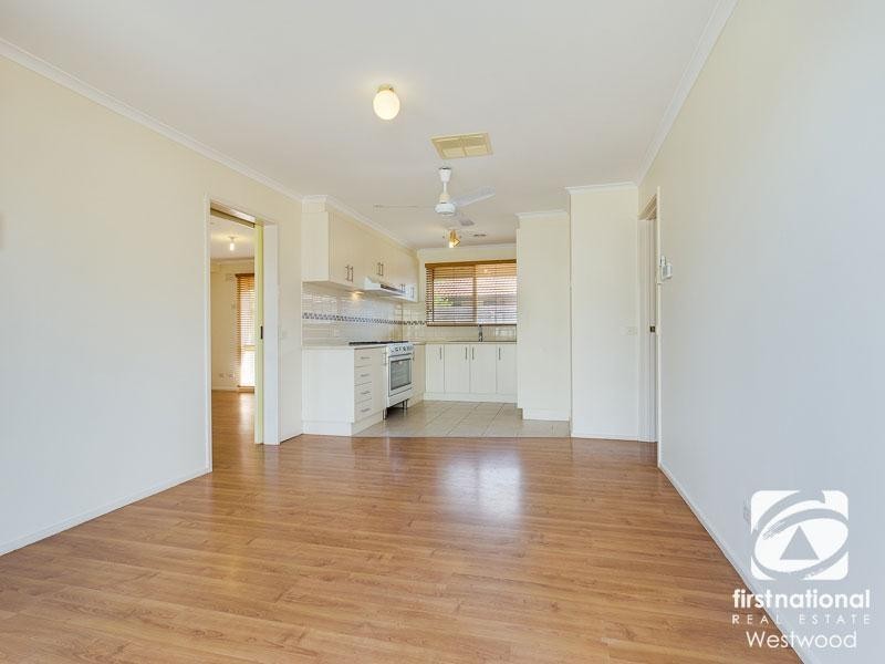 4 Albatross Avenue, Werribee VIC 3030