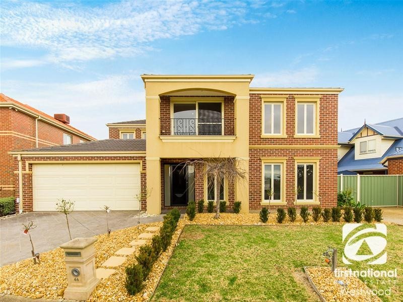 44 Riversdale Drive, Werribee VIC 3030