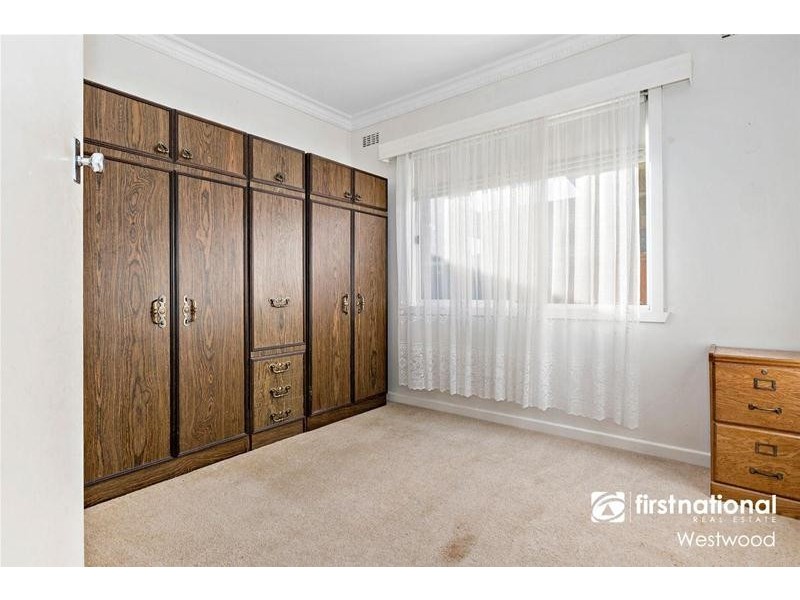 27 Basil Street, Newport VIC 3015