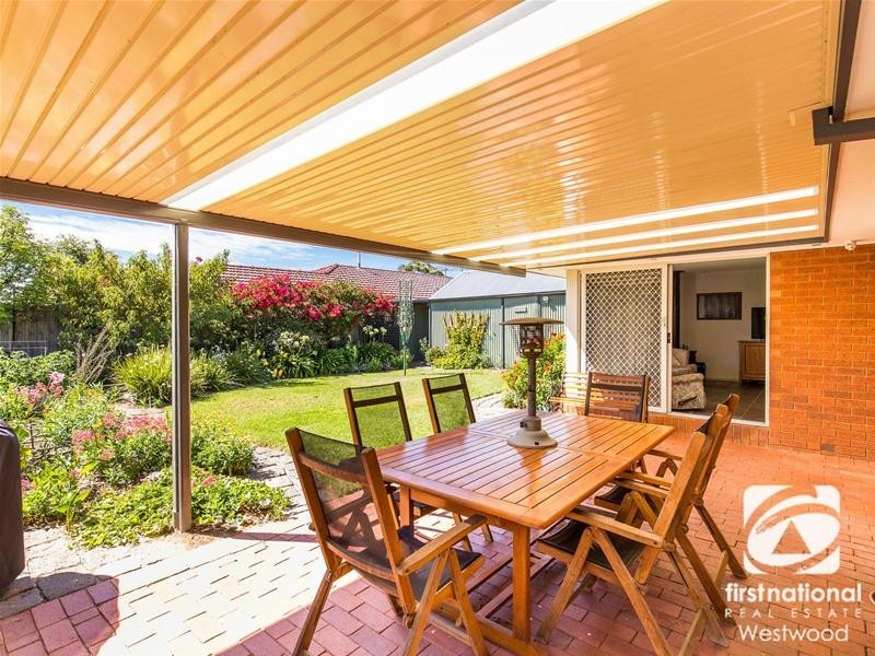 42 Golden Square Crescent, Hoppers Crossing VIC 3029