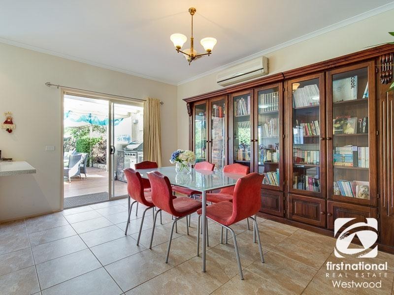 5 Pitanga Gardens, Werribee VIC 3030