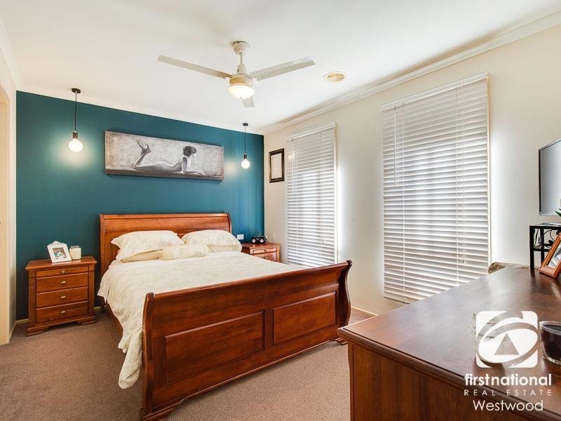 5 Pitanga Gardens, Werribee VIC 3030