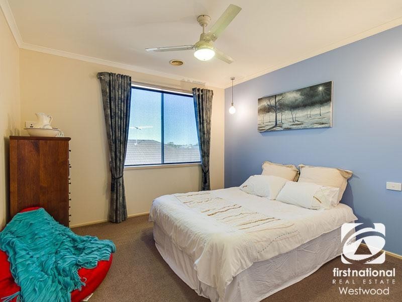 5 Pitanga Gardens, Werribee VIC 3030