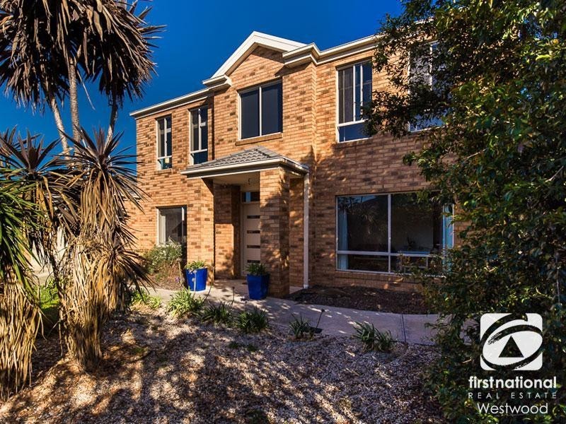 5 Pitanga Gardens, Werribee VIC 3030
