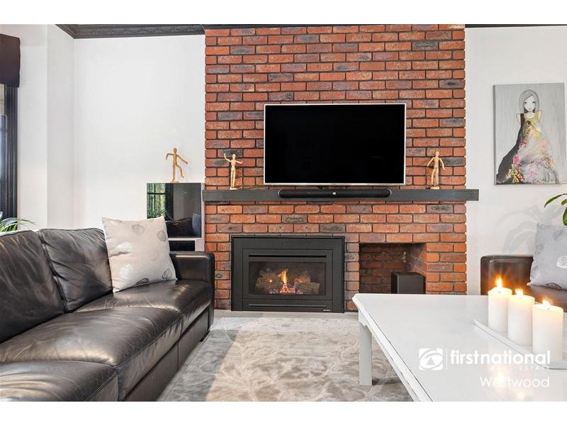 36 Hastings Avenue, Hoppers Crossing VIC 3029