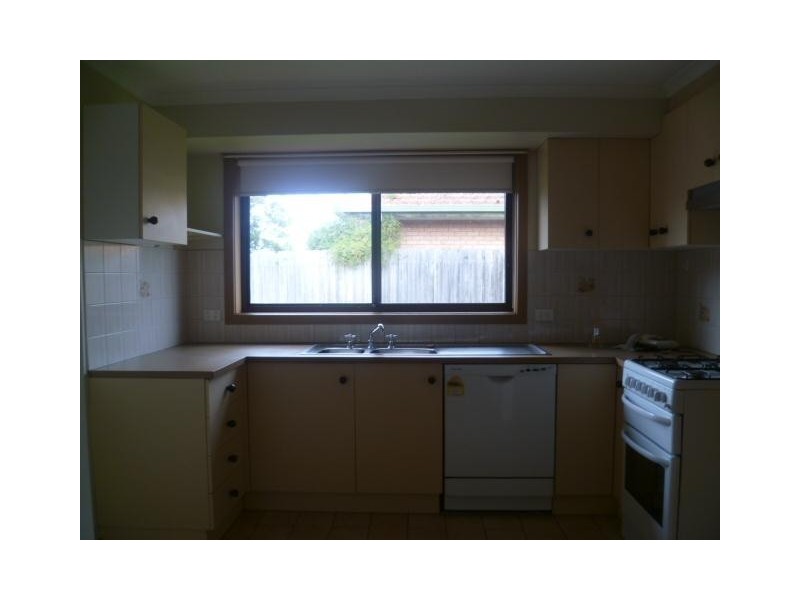 13 Kevington Street, Werribee VIC 3030