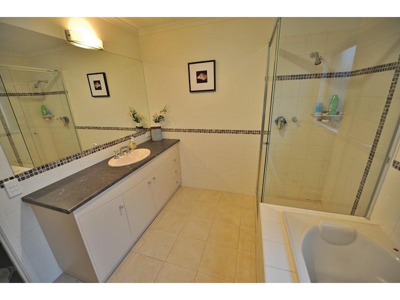 84  Goegan Drive, Kyabram VIC 3620