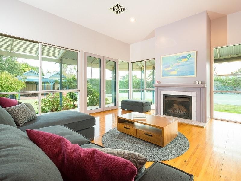 294 – 296  Allan Street, Kyabram VIC 3620