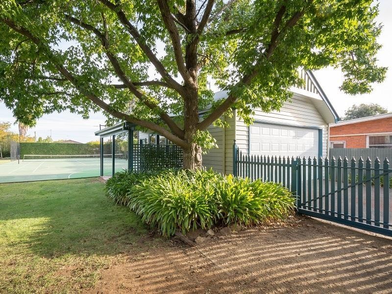 294 – 296  Allan Street, Kyabram VIC 3620