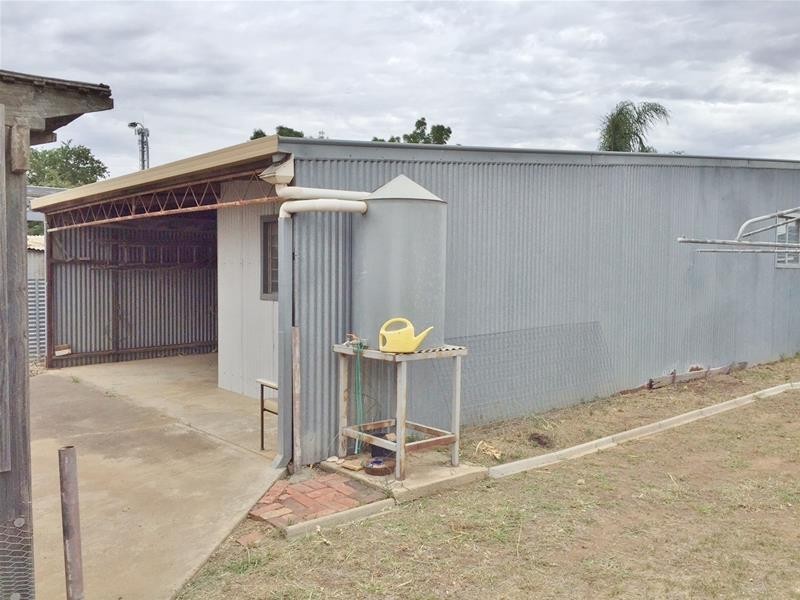 207 Fenaughty Street, Kyabram VIC 3620