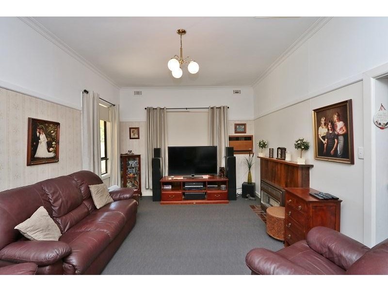 9  Park Street, Kyabram VIC 3620