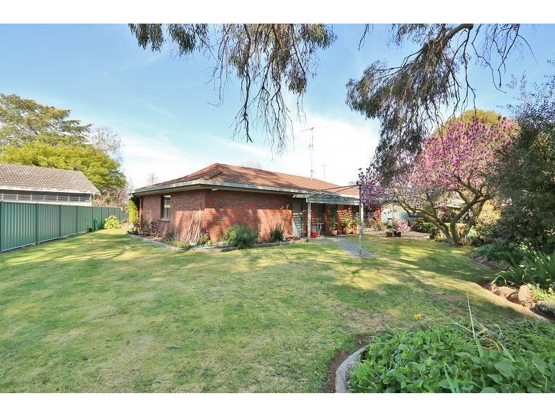 15  Morris Court, Tongala VIC 3621